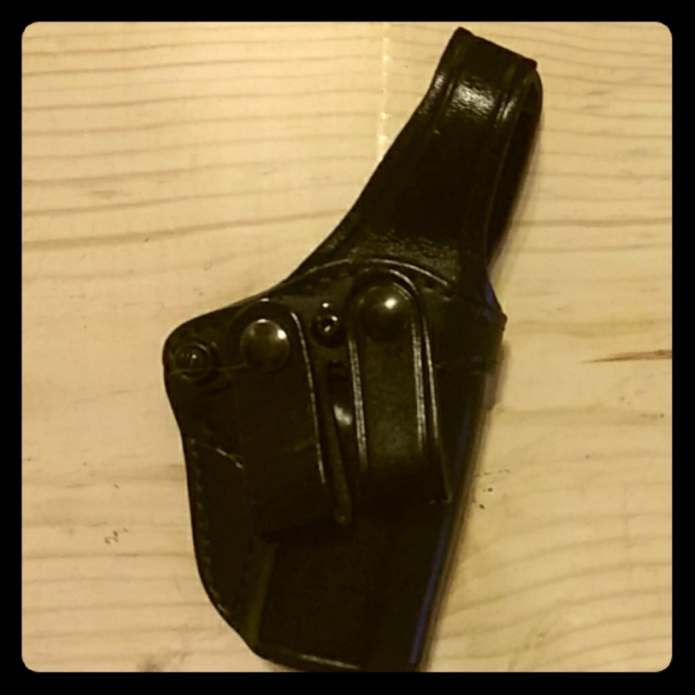 Gould & Goodrich inside pants holster Unused